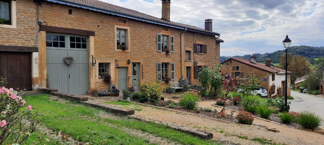Les Gites & Chambres D'Hotes De La Ferme De Rosiere Houdrigny Exteriér fotografie